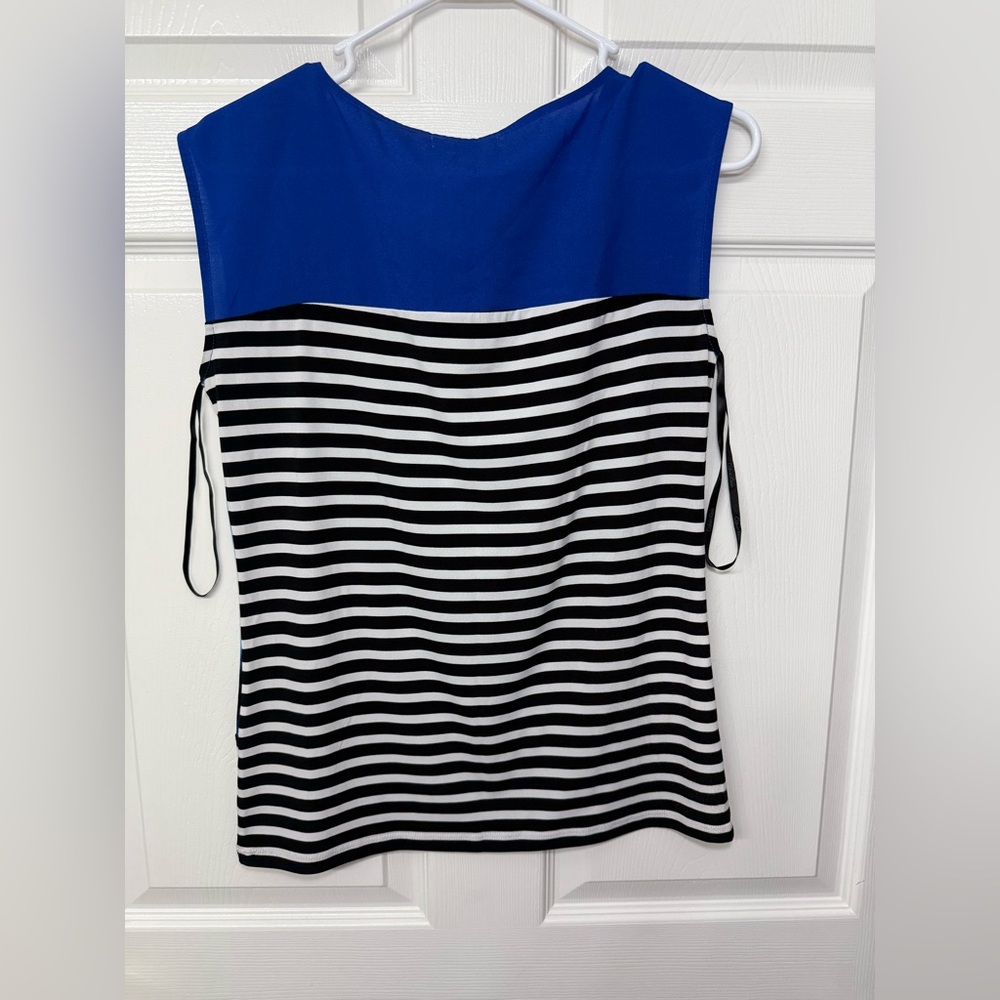 Calvin Klein Black White Graphic Tank Top Women’s Size M Asymmetrical - Picture 3 of 4